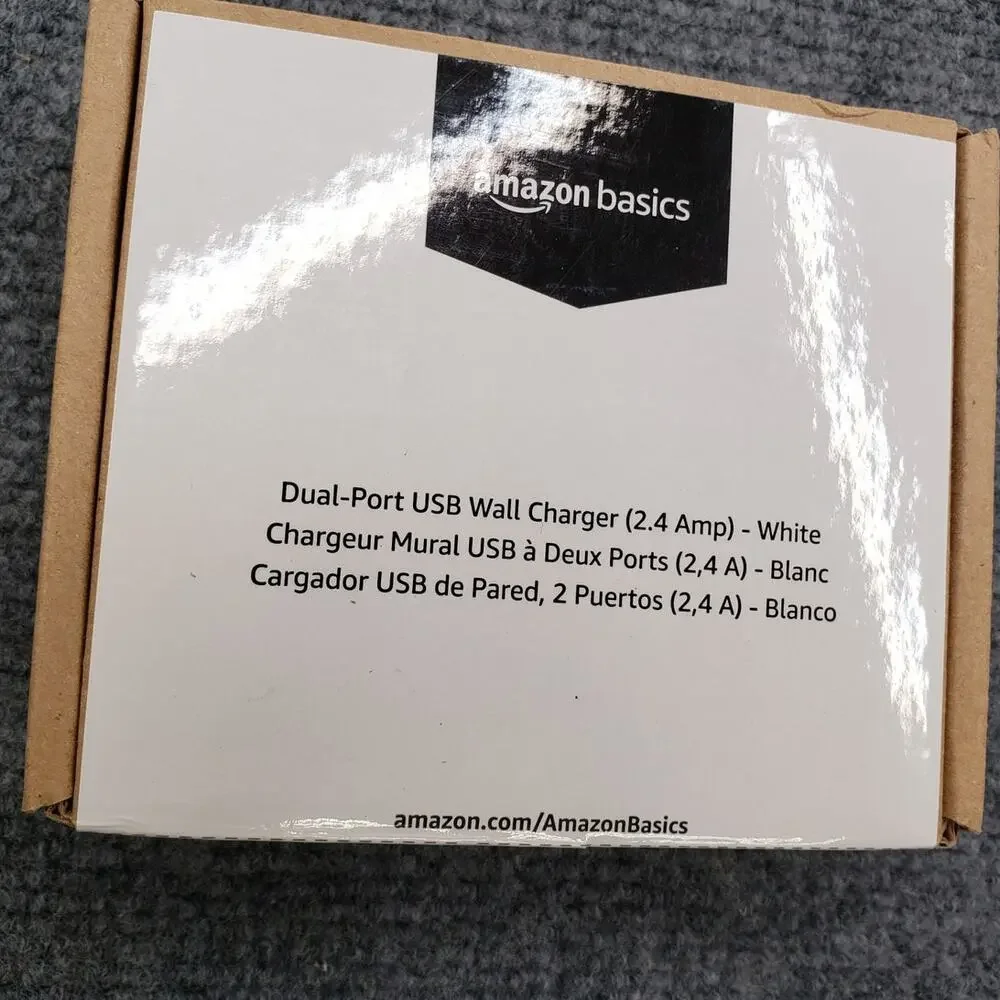 Amazon Basics 2-Port USB-A 24W Wall Charger (White, Model UTC2421US-WH)